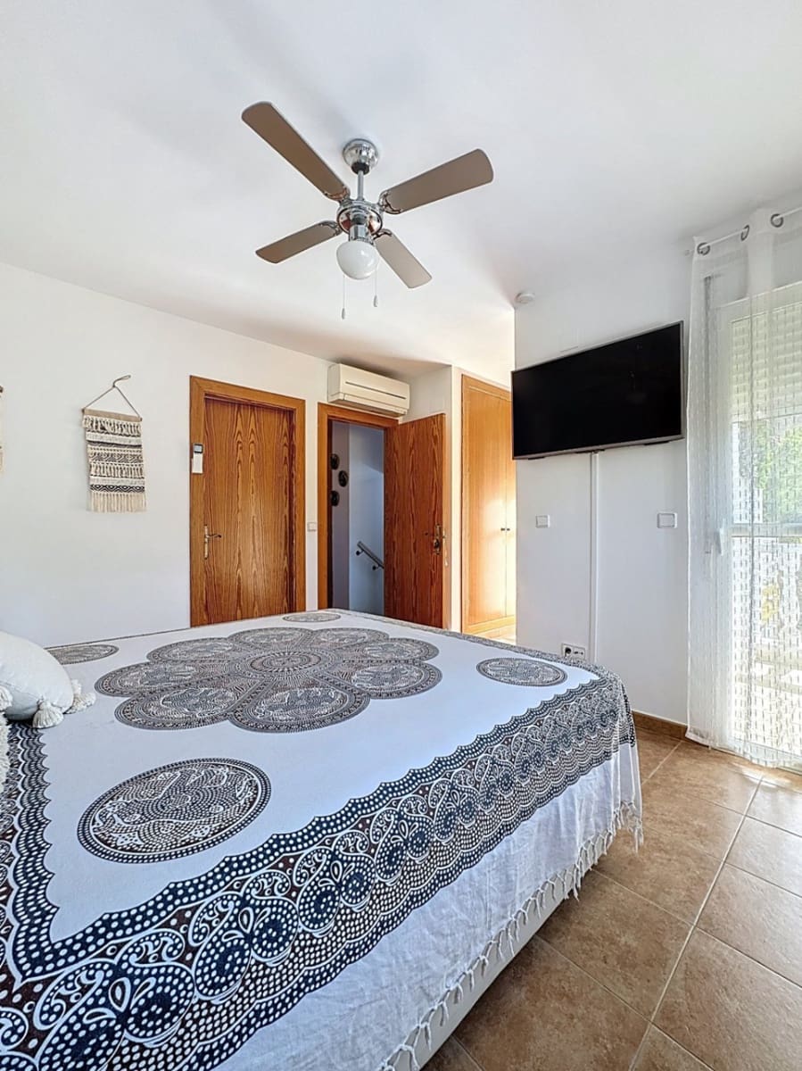 4 quarto Moradia Geminada para venda em Albir com piscina garagem - 600 000 € (Ref: 9603434)