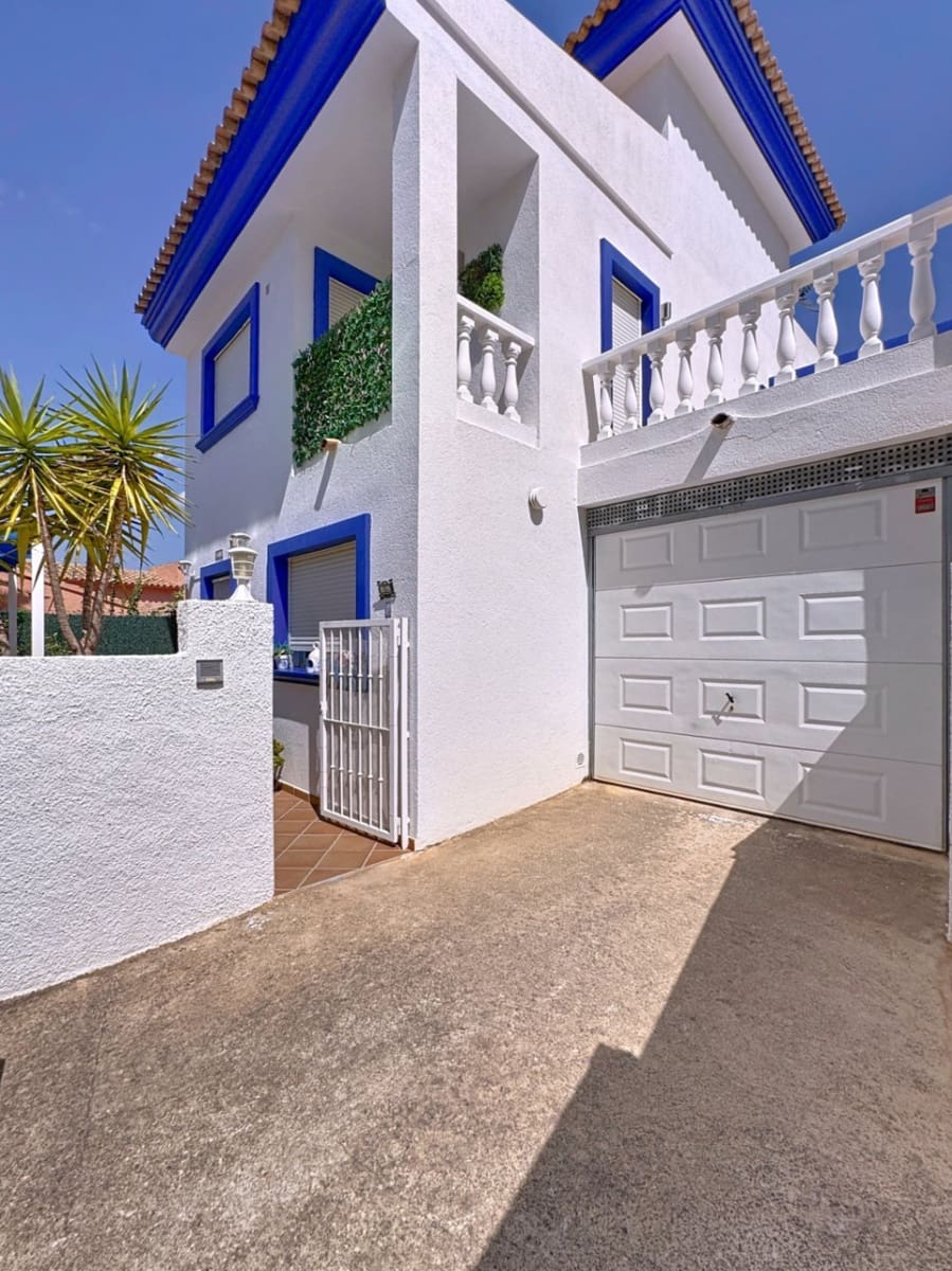 4 quarto Moradia Geminada para venda em Albir com piscina garagem - 600 000 € (Ref: 9603434)