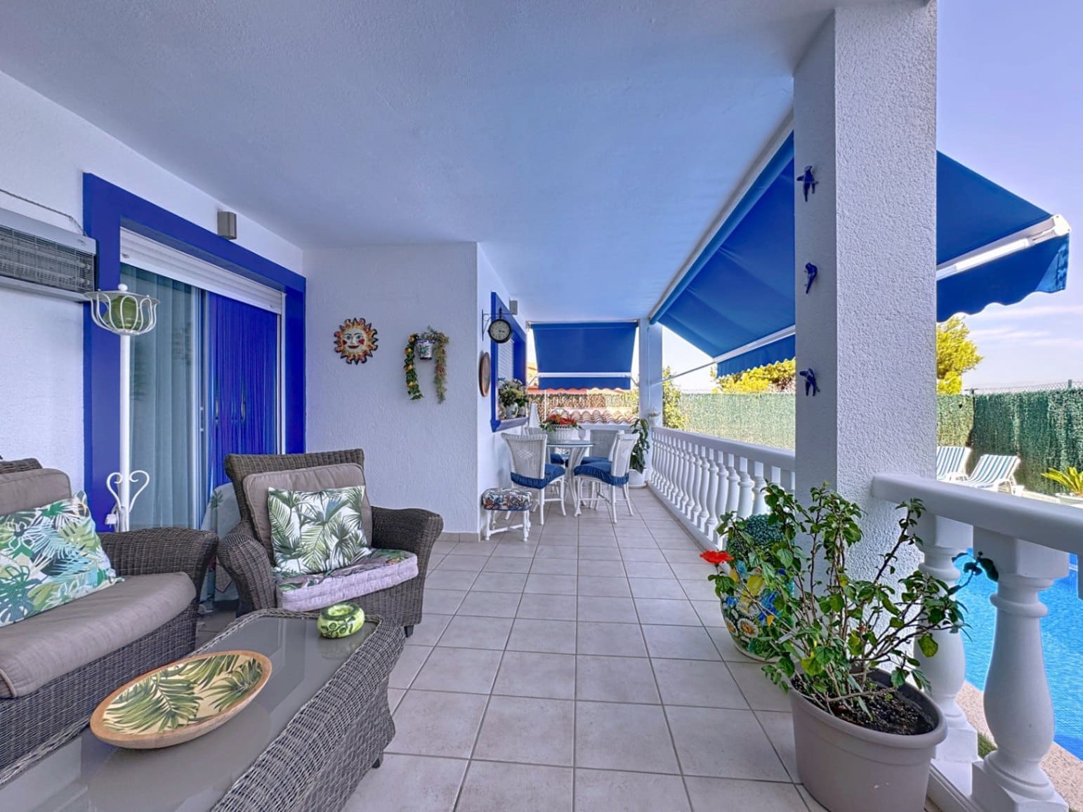 4 quarto Moradia Geminada para venda em Albir com piscina garagem - 600 000 € (Ref: 9603434)