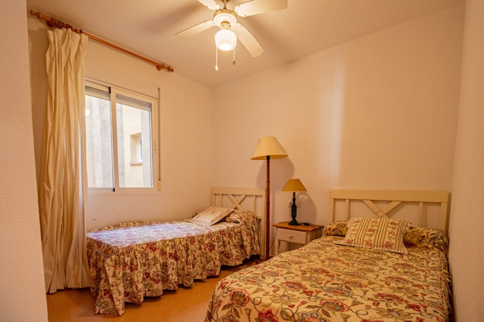 2 bedroom Apartment for sale in Alfaz del Pi / L'Alfas del Pi with pool garage - € 239,000 (Ref: 9611868)