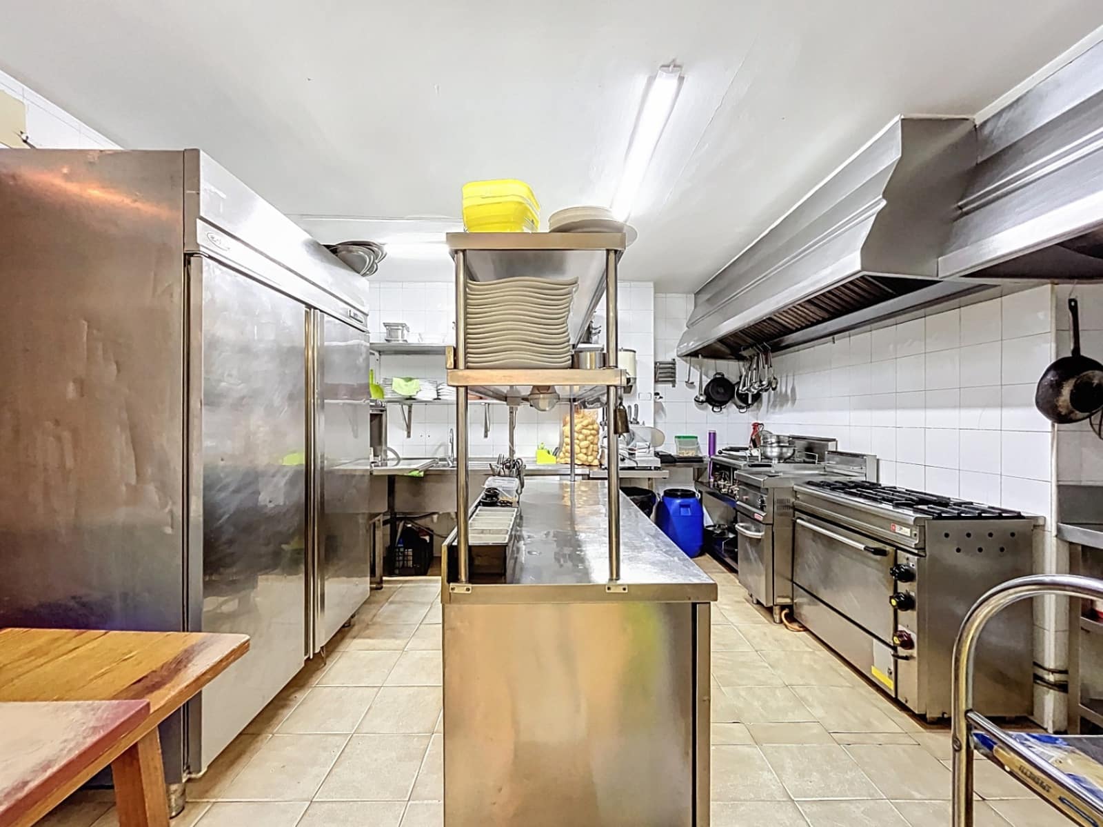 Erhverv til salg i Altea - € 215.000 (Ref: 9614176)