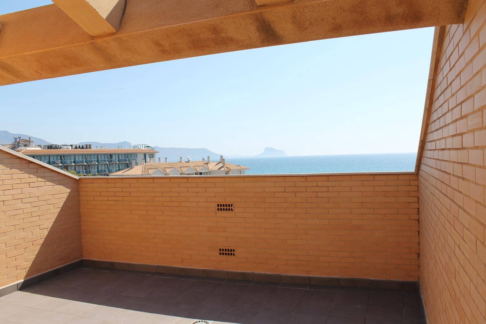 1 sypialnia Apartament na sprzedaż w Albir z basenem garażem - 399 000 € (Ref: 9614319)