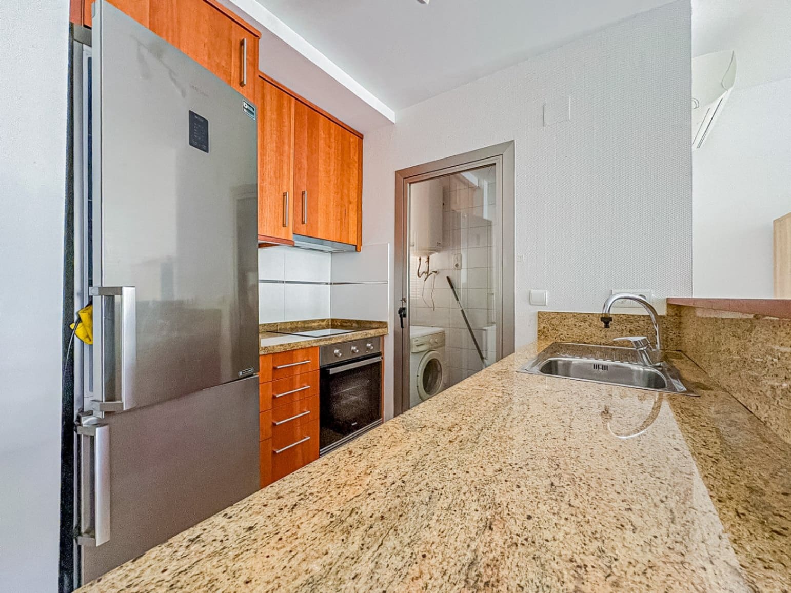 Appartement de 1 chambre à louer à Albir avec piscine garage - 1 000 € (Ref: 9618573)