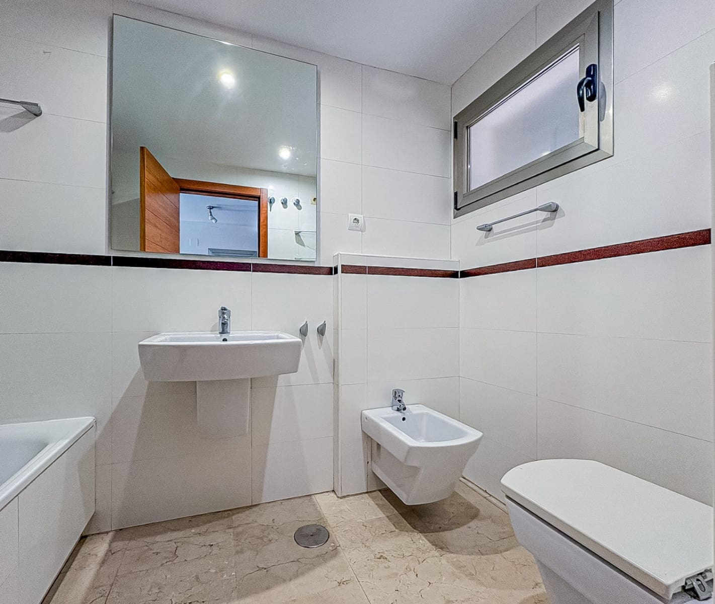 Appartement de 1 chambre à louer à Albir avec piscine garage - 1 000 € (Ref: 9618573)