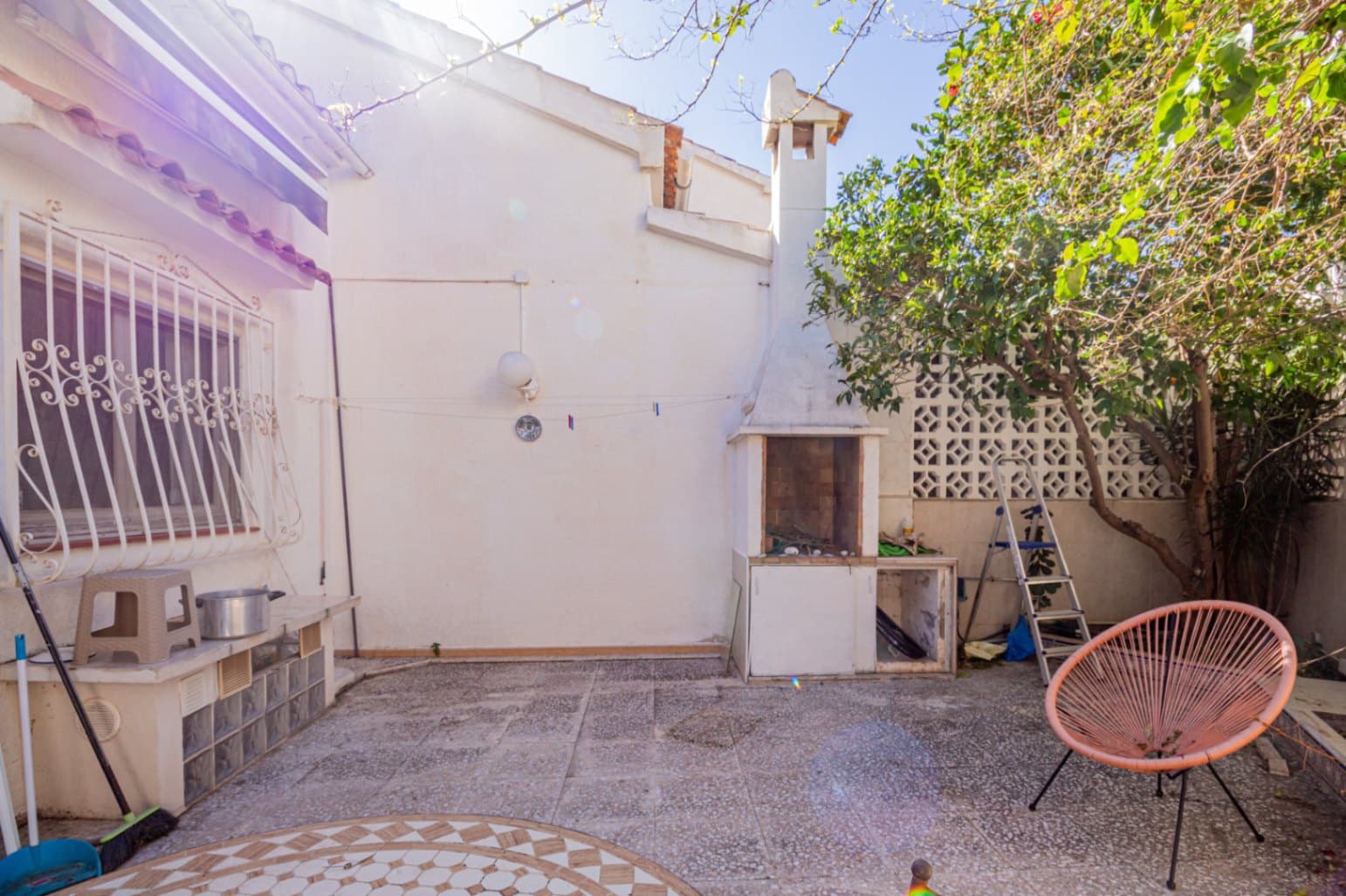 4 makuuhuone Paritalo myytävänä paikassa Alfaz del Pi / L'Alfas del Pi mukana uima-altaan 
autotalli - 347 500 € (Ref: 9618649)