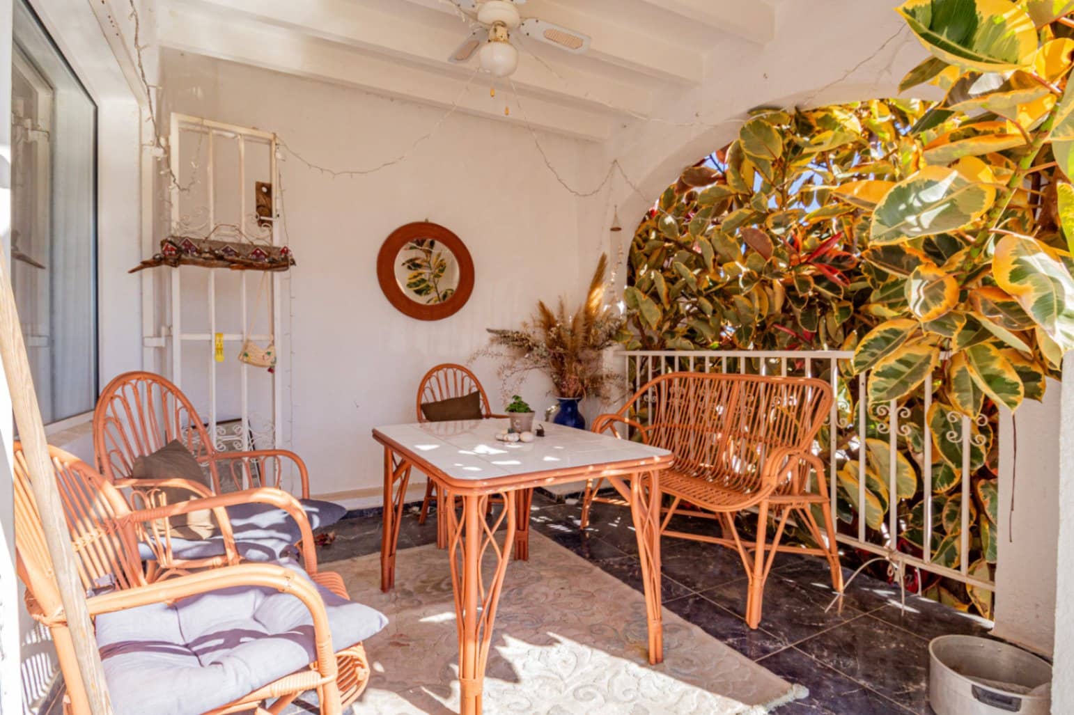 4 makuuhuone Paritalo myytävänä paikassa Alfaz del Pi / L'Alfas del Pi mukana uima-altaan 
autotalli - 347 500 € (Ref: 9618649)