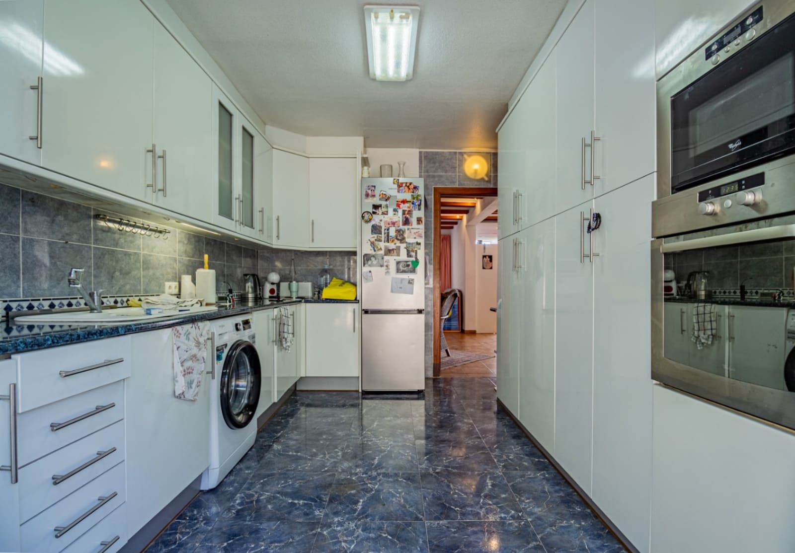 4 makuuhuone Paritalo myytävänä paikassa Alfaz del Pi / L'Alfas del Pi mukana uima-altaan 
autotalli - 347 500 € (Ref: 9618649)