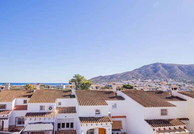 4 makuuhuone Paritalo myytävänä paikassa Pueblo - Urbanizaciones, Alfaz del Pi / L'Alfàs del Pi mukana uima-altaan 
autotalli - 347 500 € (Ref: 9618649)