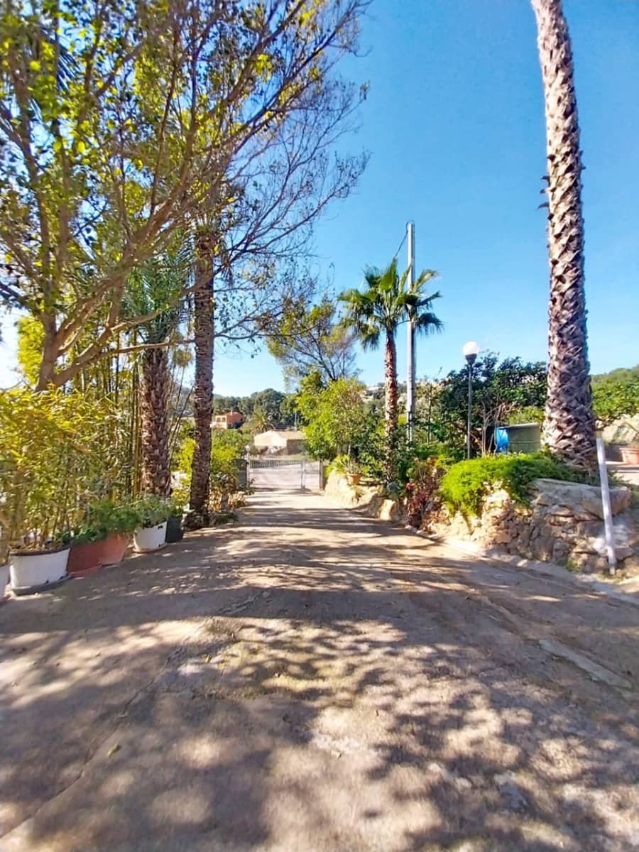 5 soveværelse Villa til salg i La Nucia med garage - € 475.000 (Ref: 9624043)