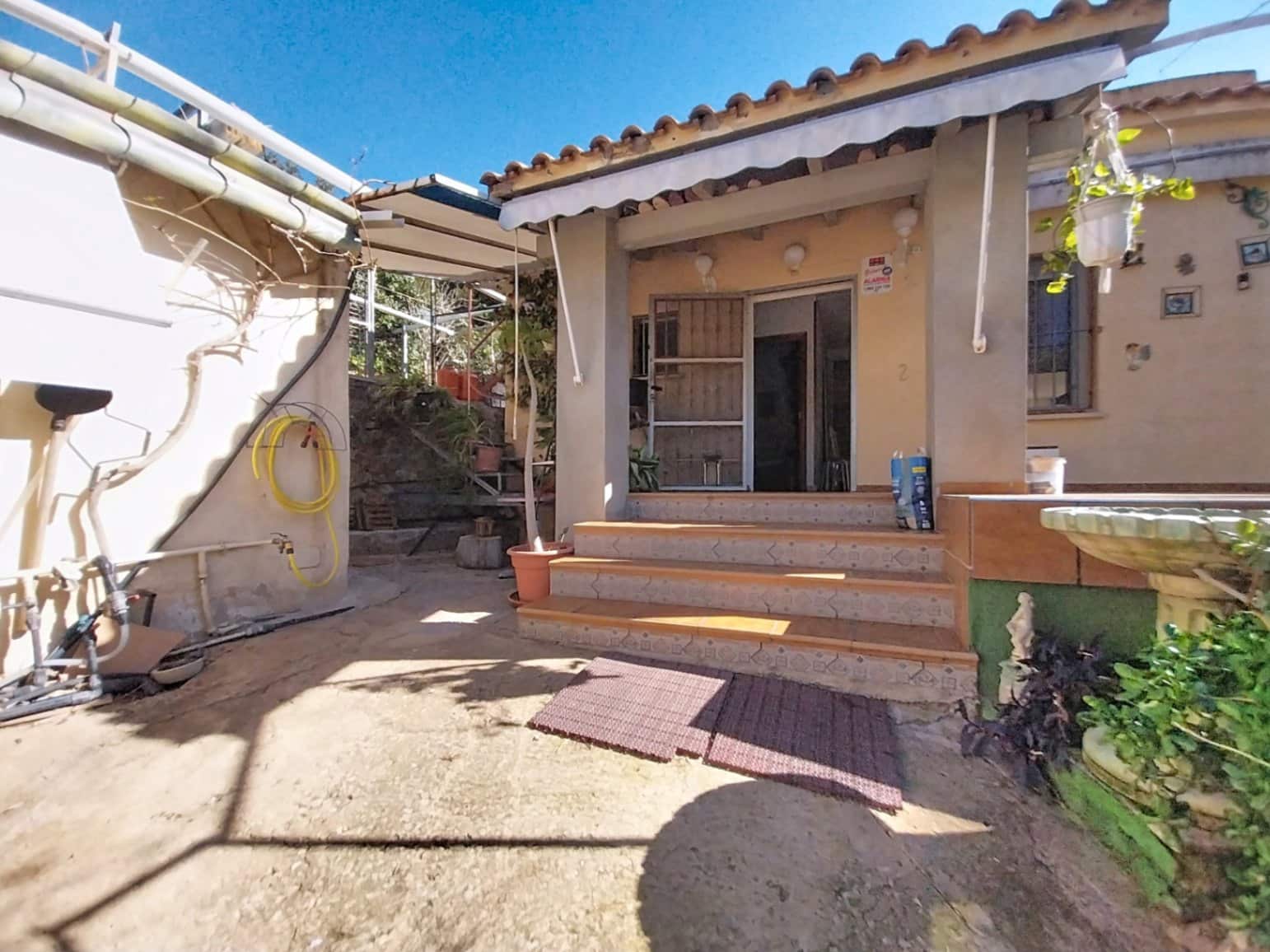 5 soveværelse Villa til salg i La Nucia med garage - € 475.000 (Ref: 9624043)