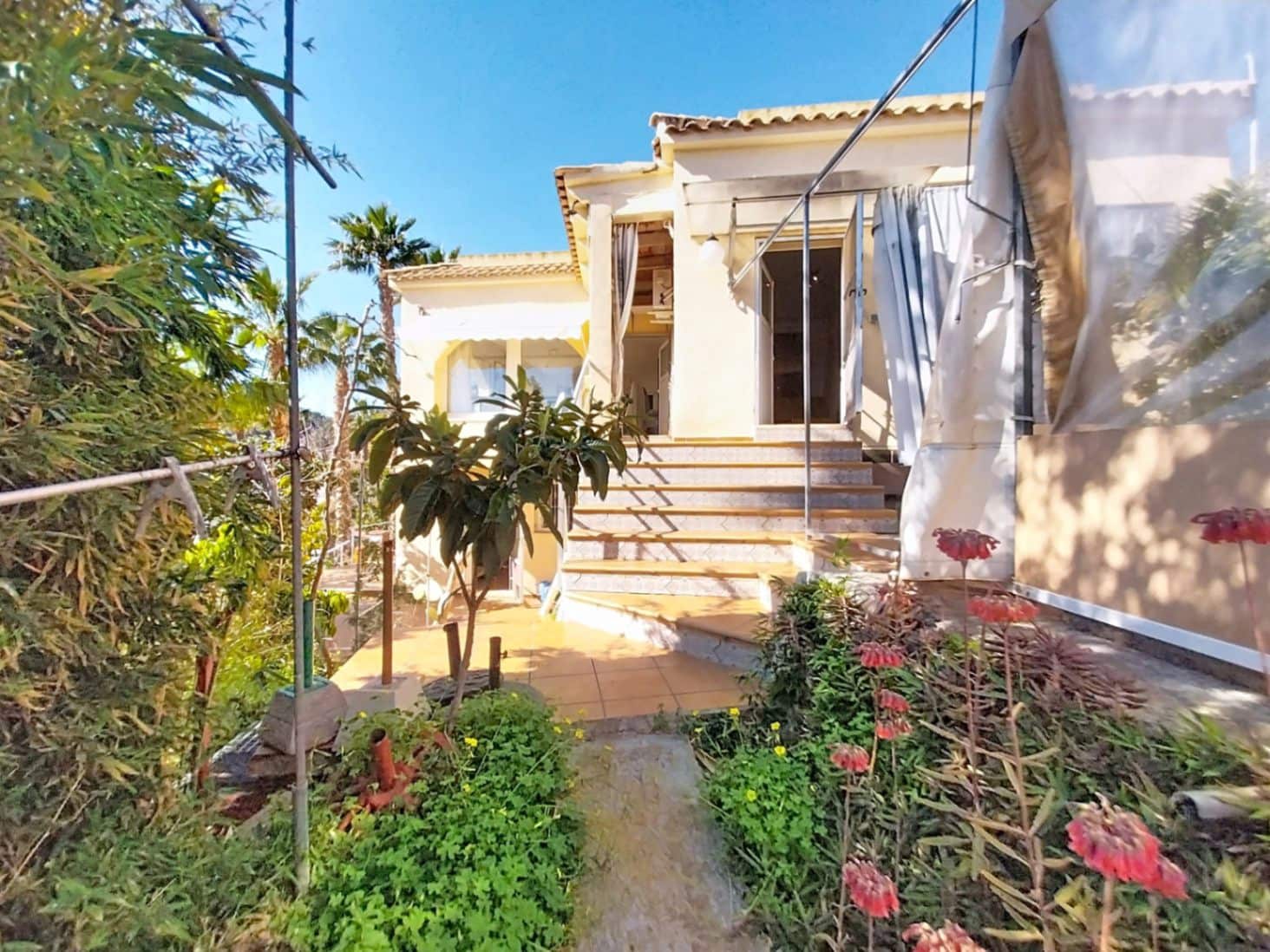 5 soveværelse Villa til salg i La Nucia med garage - € 475.000 (Ref: 9624043)