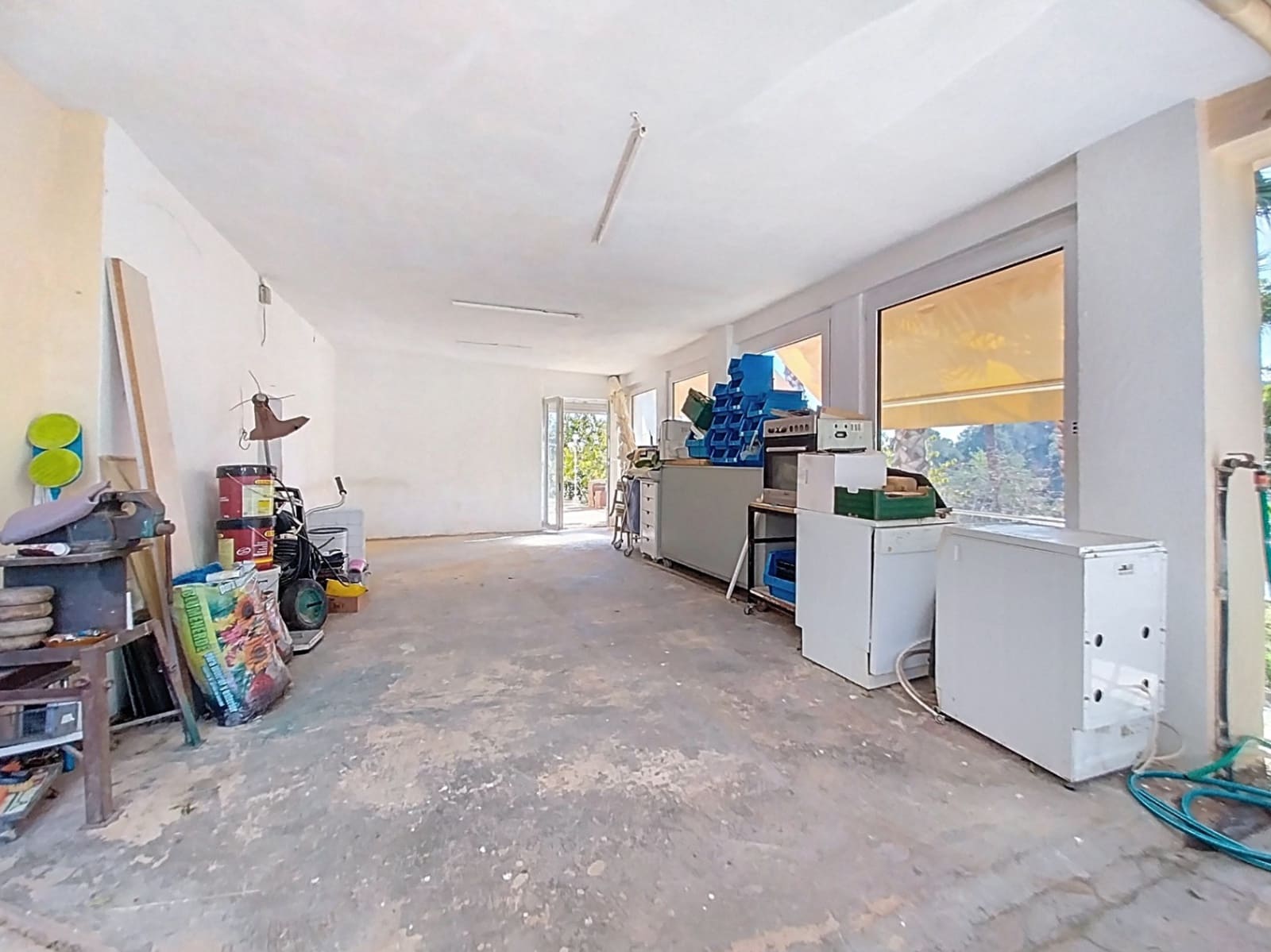 5 soveværelse Villa til salg i La Nucia med garage - € 475.000 (Ref: 9624043)