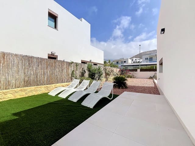 3 Zimmer Villa zu verkaufen in Finestrat Pueblo, Finestrat mit Pool Garage - 799.000 € (Ref: 9634722)