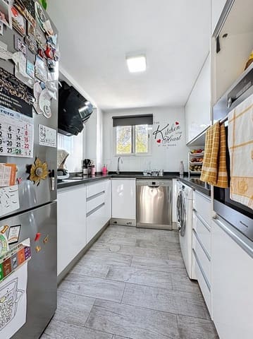 2 Zimmer Apartment zu verkaufen in La Nucia Pueblo  , La Nucia mit Pool - 195.000 € (Ref: 9642201)