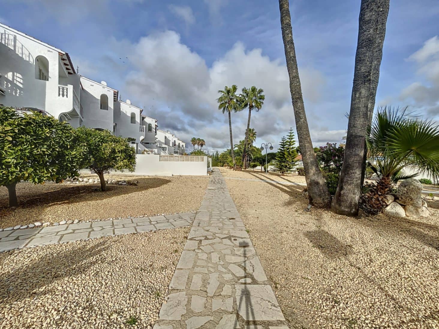 2 Zimmer Bungalow zu verkaufen in La Nucia mit Pool - 195.000 € (Ref: 9642201)