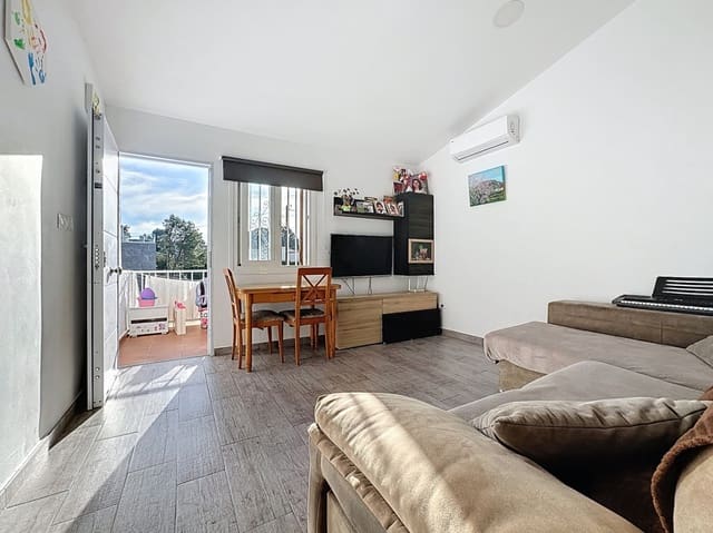 2 Zimmer Apartment zu verkaufen in La Nucia Pueblo  , La Nucia mit Pool - 195.000 € (Ref: 9642201)