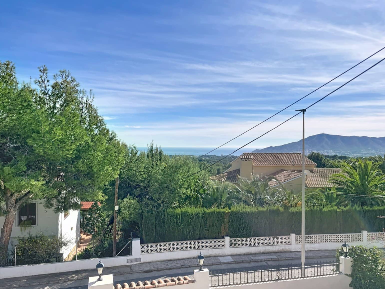 4 quarto Moradia para venda em Alfaz del Pi / L'Alfas del Pi com piscina garagem - 675 000 € (Ref: 9665498)