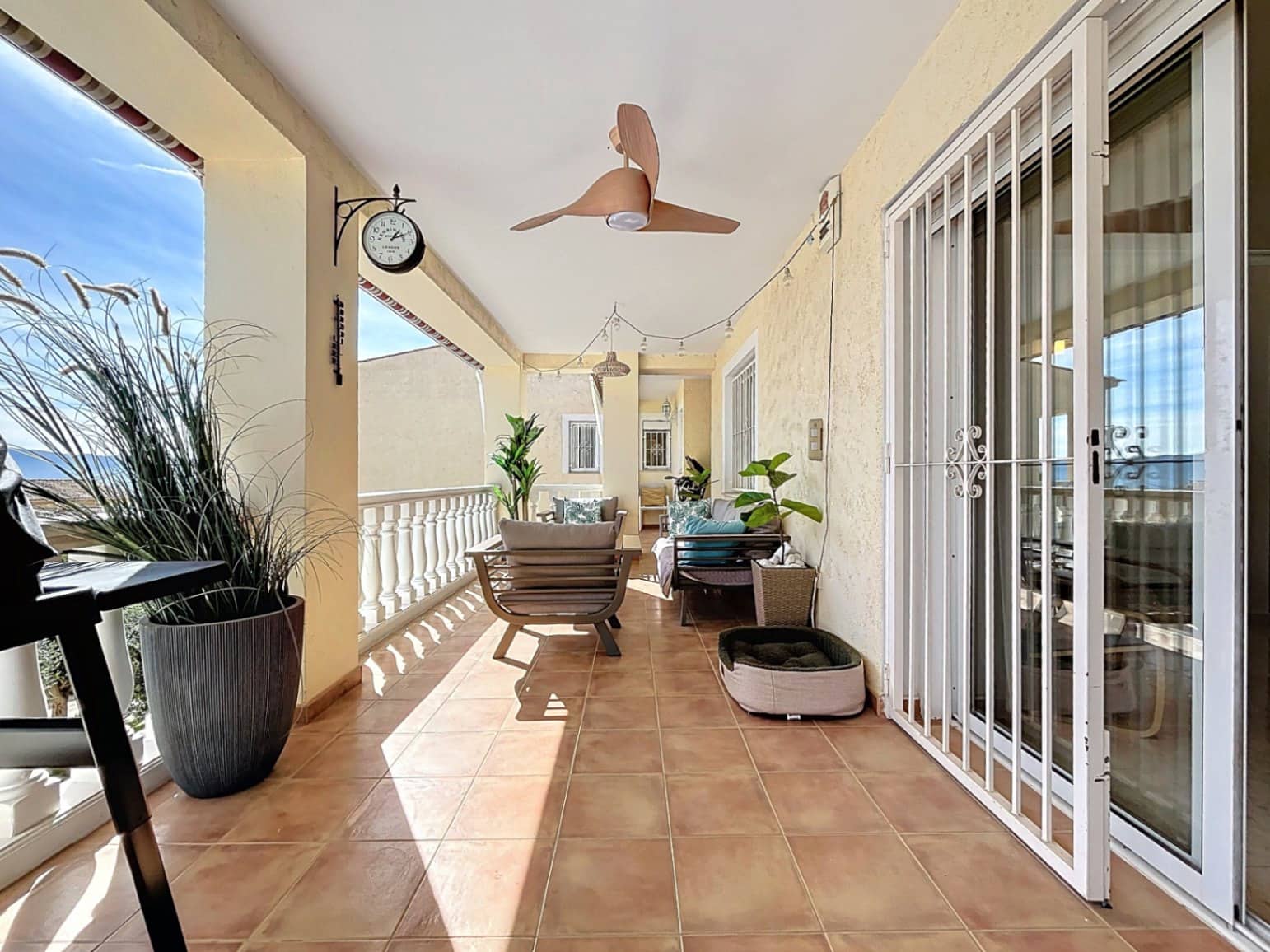 4 quarto Moradia para venda em Alfaz del Pi / L'Alfas del Pi com piscina garagem - 675 000 € (Ref: 9665498)