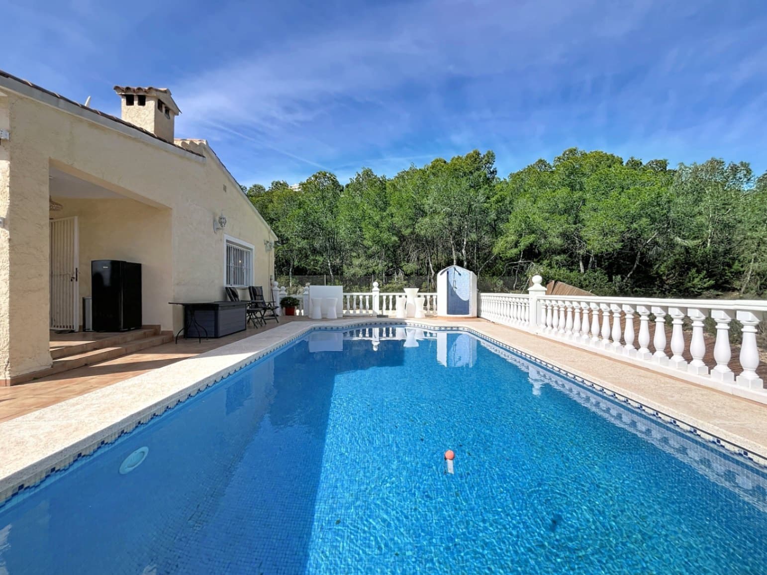 4 quarto Moradia para venda em Alfaz del Pi / L'Alfas del Pi com piscina garagem - 675 000 € (Ref: 9665498)