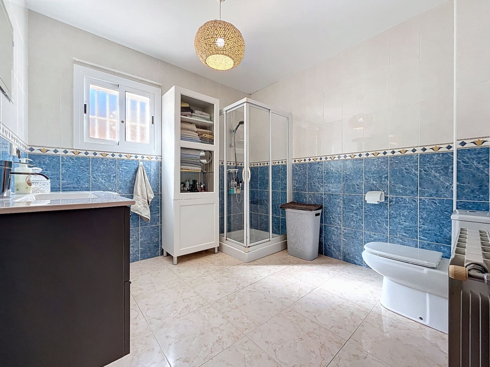 4 quarto Moradia para venda em Alfaz del Pi / L'Alfas del Pi com piscina garagem - 675 000 € (Ref: 9665498)