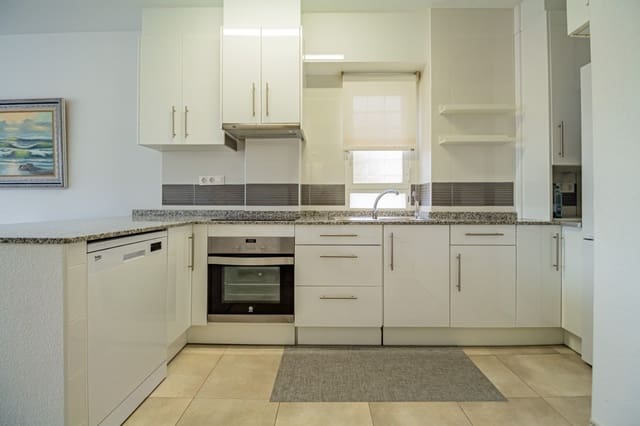 Apartamento de 1 habitación en Albir, Alfaz del Pi / L'Alfàs del Pi en venta con piscina garaje - 265.000 € (Ref: 9666987)