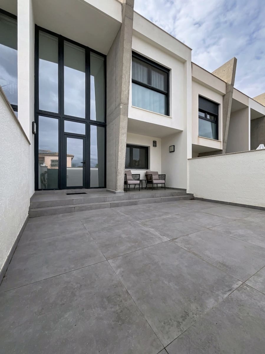 3 Zimmer Bungalow zu vermieten in Albir mit Pool Garage - 2.900 € (Ref: 9674683)