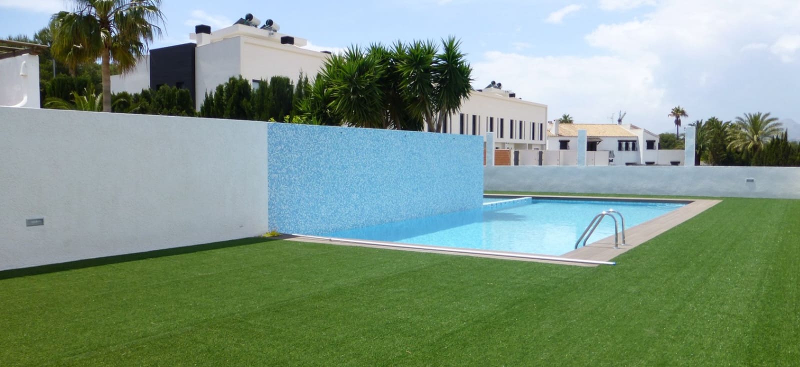 3 Zimmer Bungalow zu vermieten in Albir mit Pool Garage - 2.900 € (Ref: 9674683)