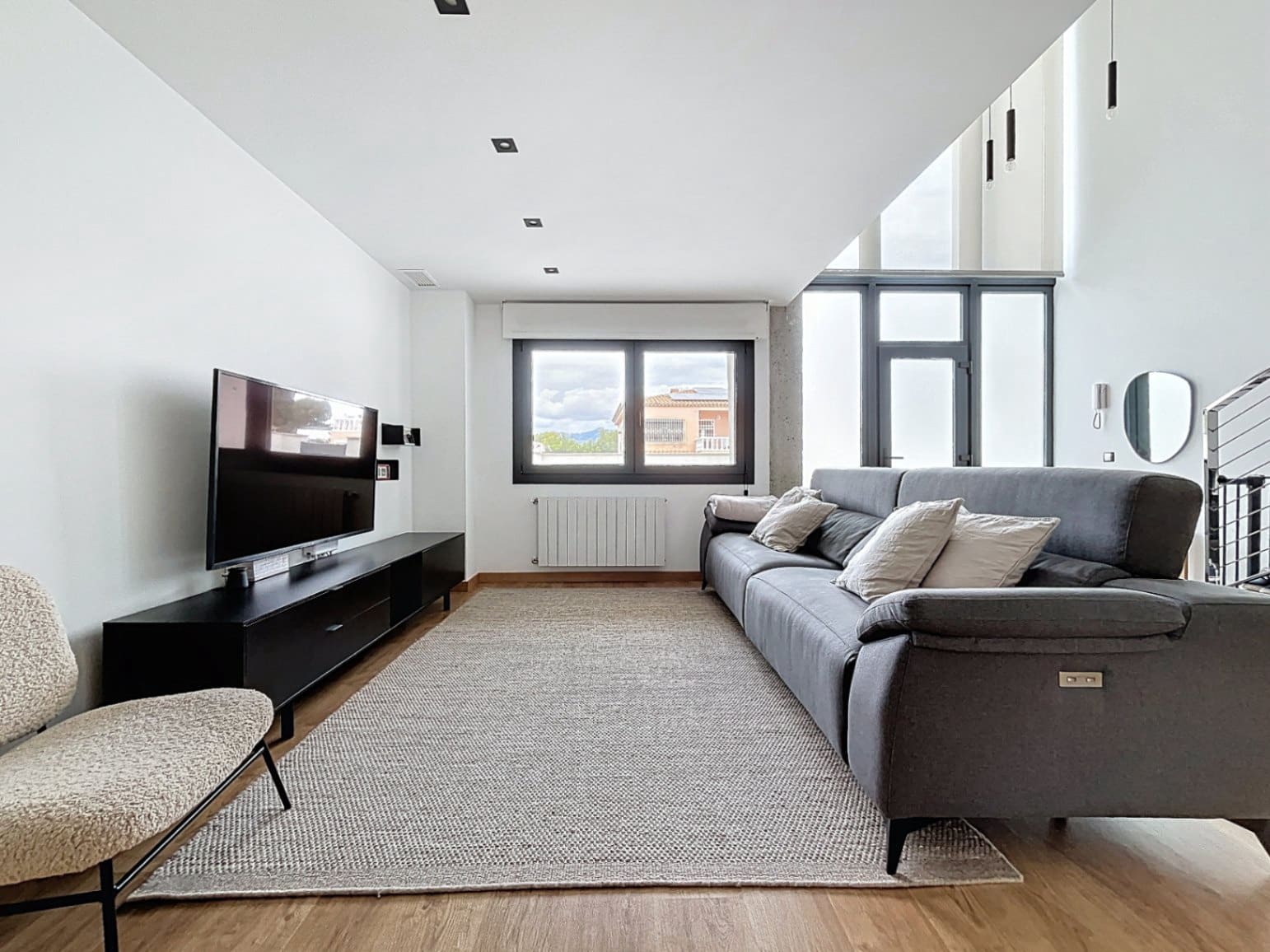 3 Zimmer Bungalow zu vermieten in Albir mit Pool Garage - 2.900 € (Ref: 9674683)