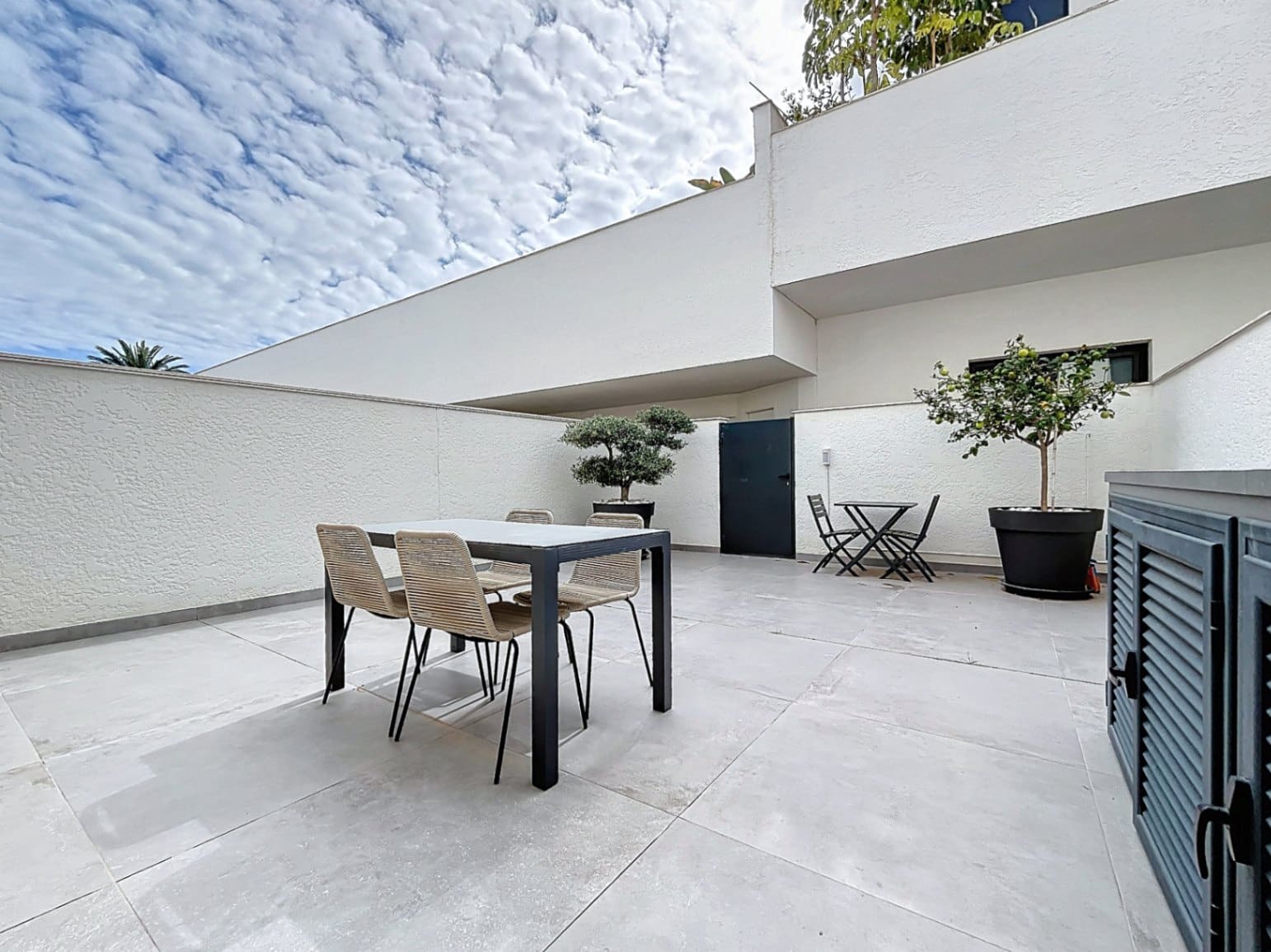 3 Zimmer Bungalow zu vermieten in Albir mit Pool Garage - 2.900 € (Ref: 9674683)