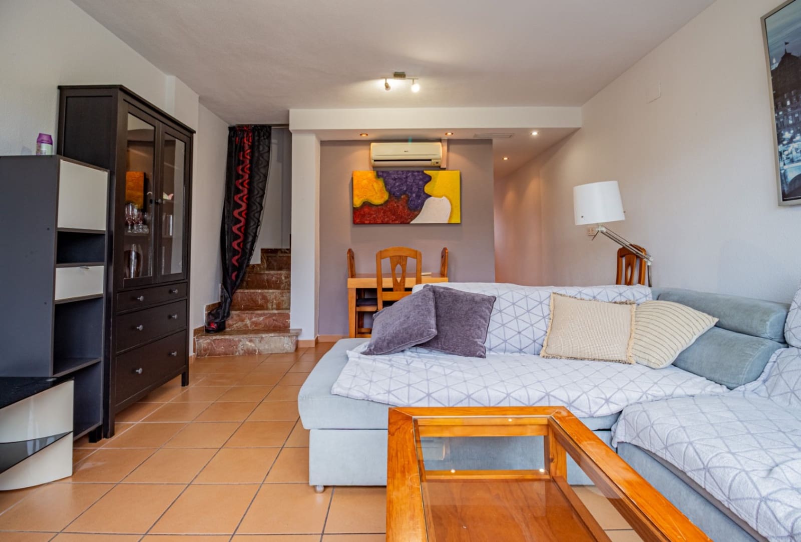 Apartamento de 2 habitaciones en Albir en alquiler con piscina garaje - 1.200 € (Ref: 9676434)