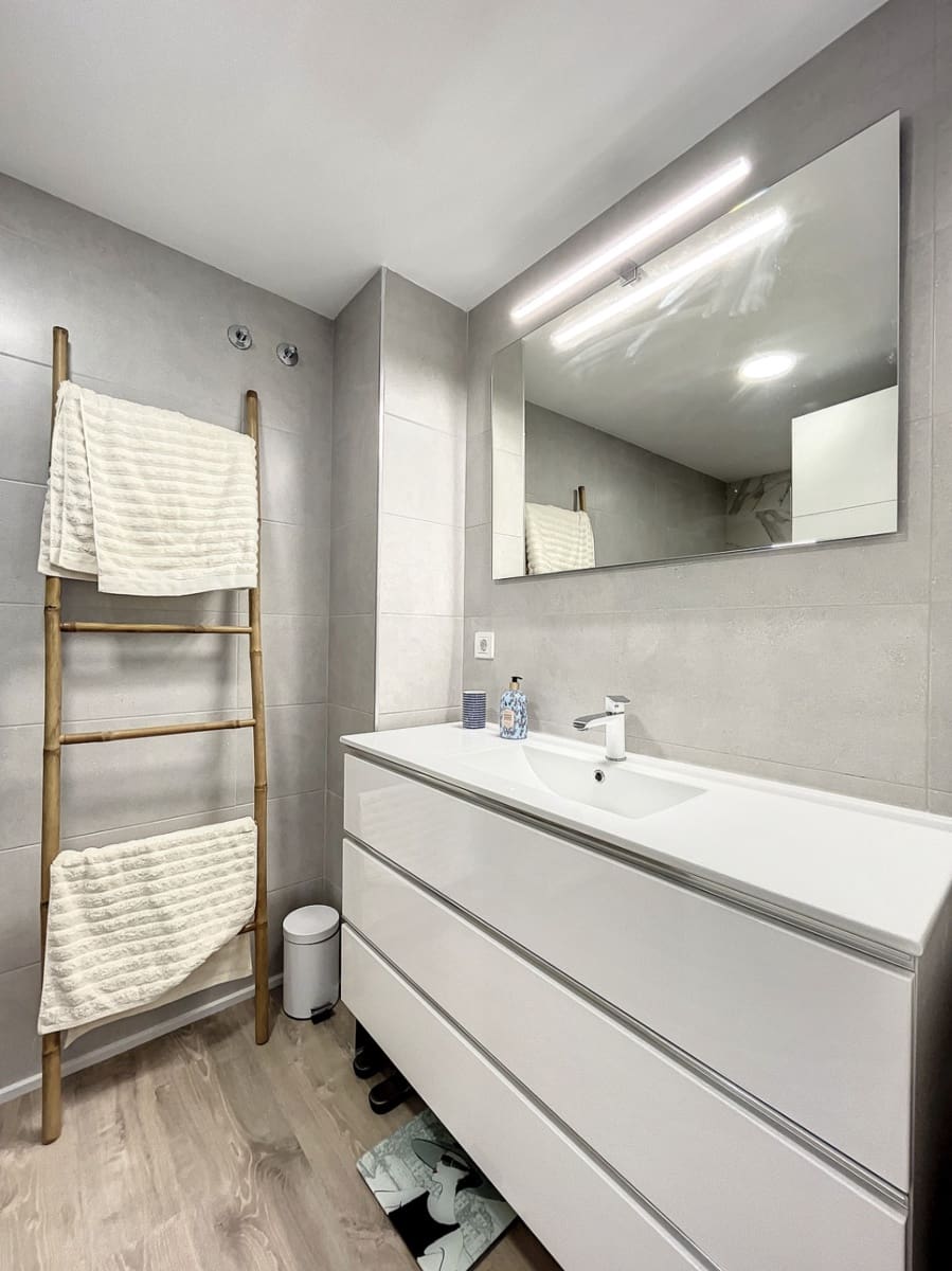 3 soveværelse Lejlighed til salg i Albir med swimmingpool garage - € 425.000 (Ref: 9691622)