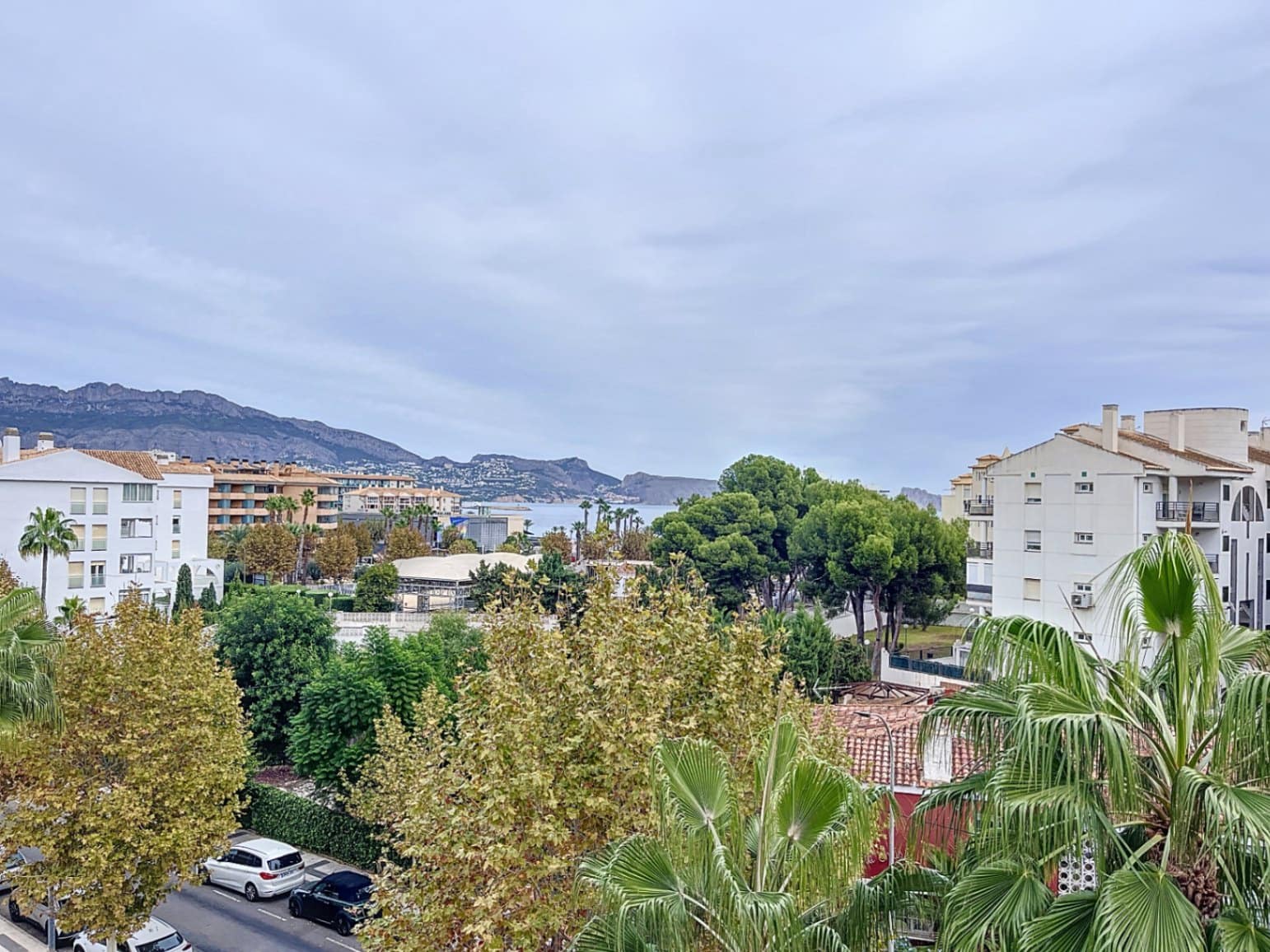 3 soveværelse Lejlighed til salg i Albir med swimmingpool garage - € 425.000 (Ref: 9691622)