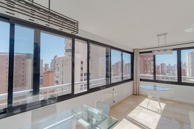 2 soveværelse Lejlighed til salg i Levante Alto, Benidorm med swimmingpool - € 349.000 (Ref: 9694175)