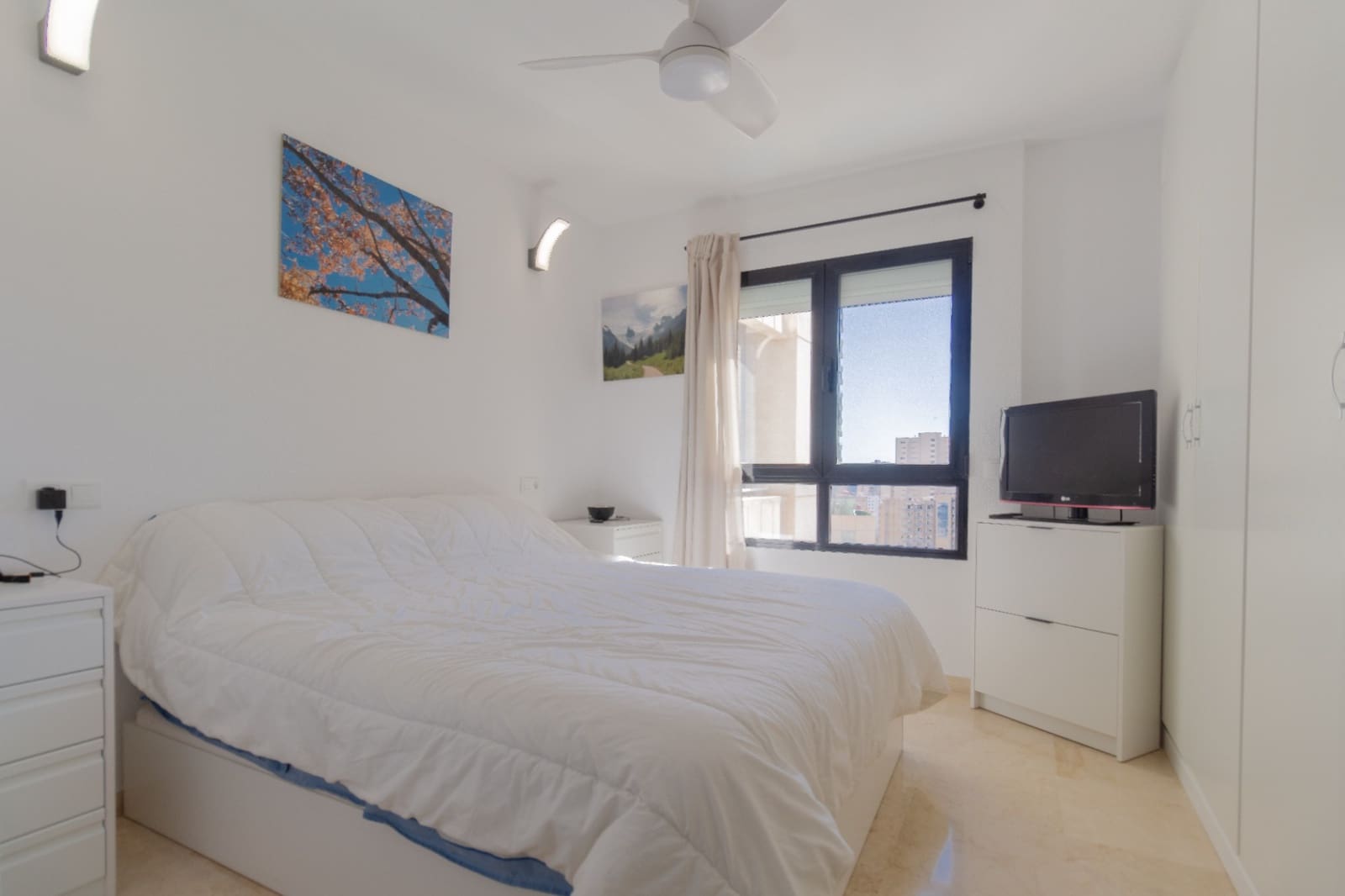 2 soveværelse Lejlighed til salg i Benidorm med swimmingpool - € 349.000 (Ref: 9694175)