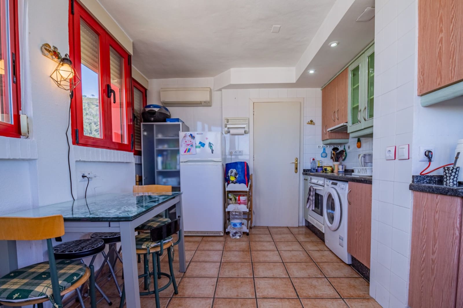 2 slaapkamer Appartement te koop in Benidorm met zwembad garage - € 229.900 (Ref: 9733373)