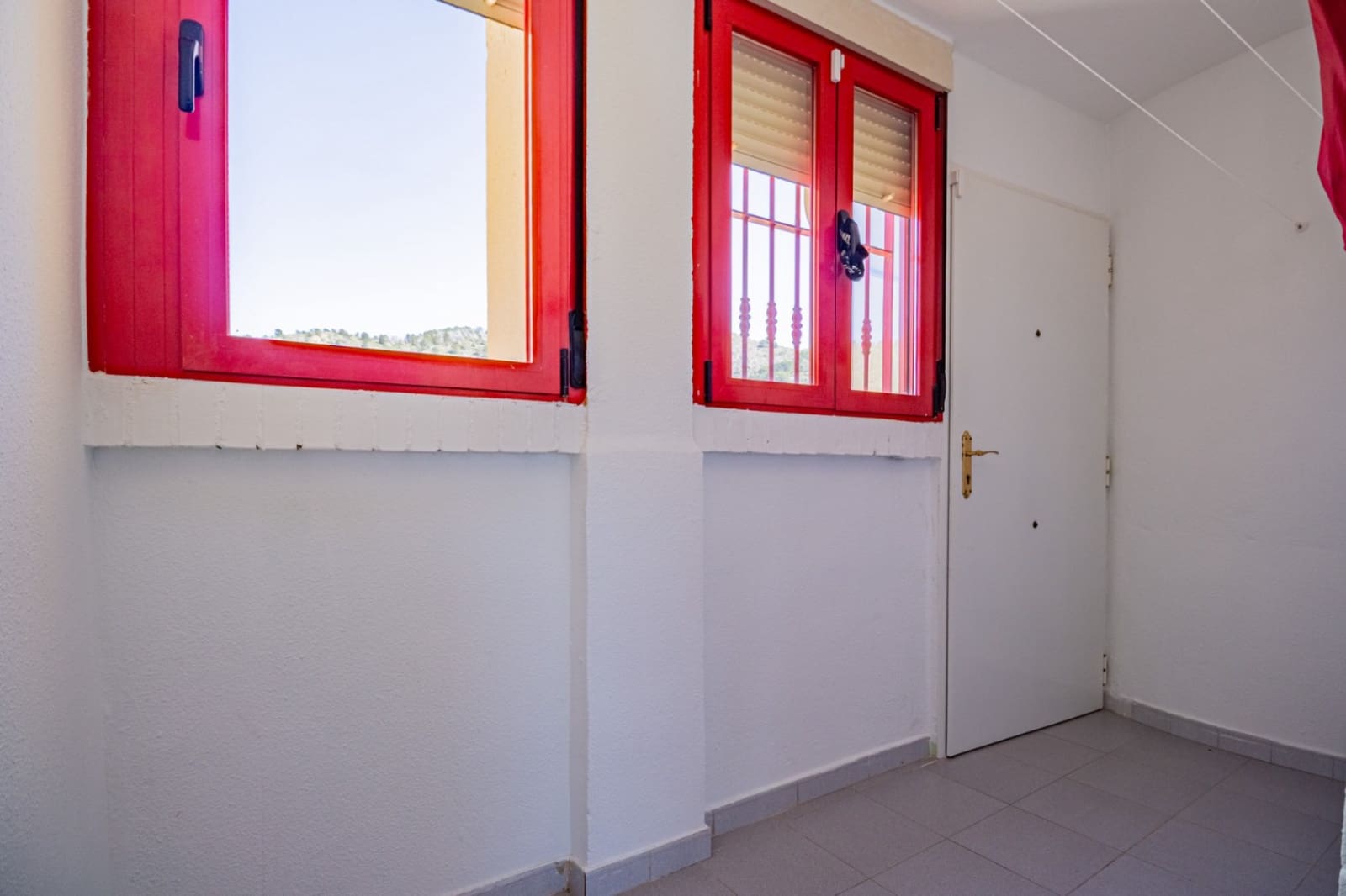 2 slaapkamer Appartement te koop in Benidorm met zwembad garage - € 229.900 (Ref: 9733373)