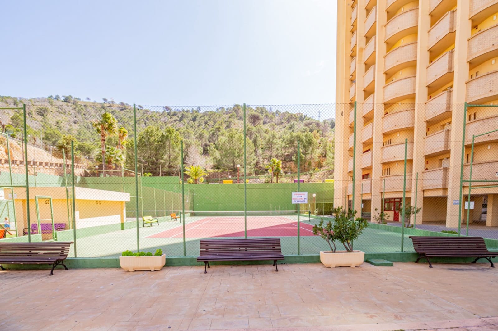 2 slaapkamer Appartement te koop in Benidorm met zwembad garage - € 229.900 (Ref: 9733373)