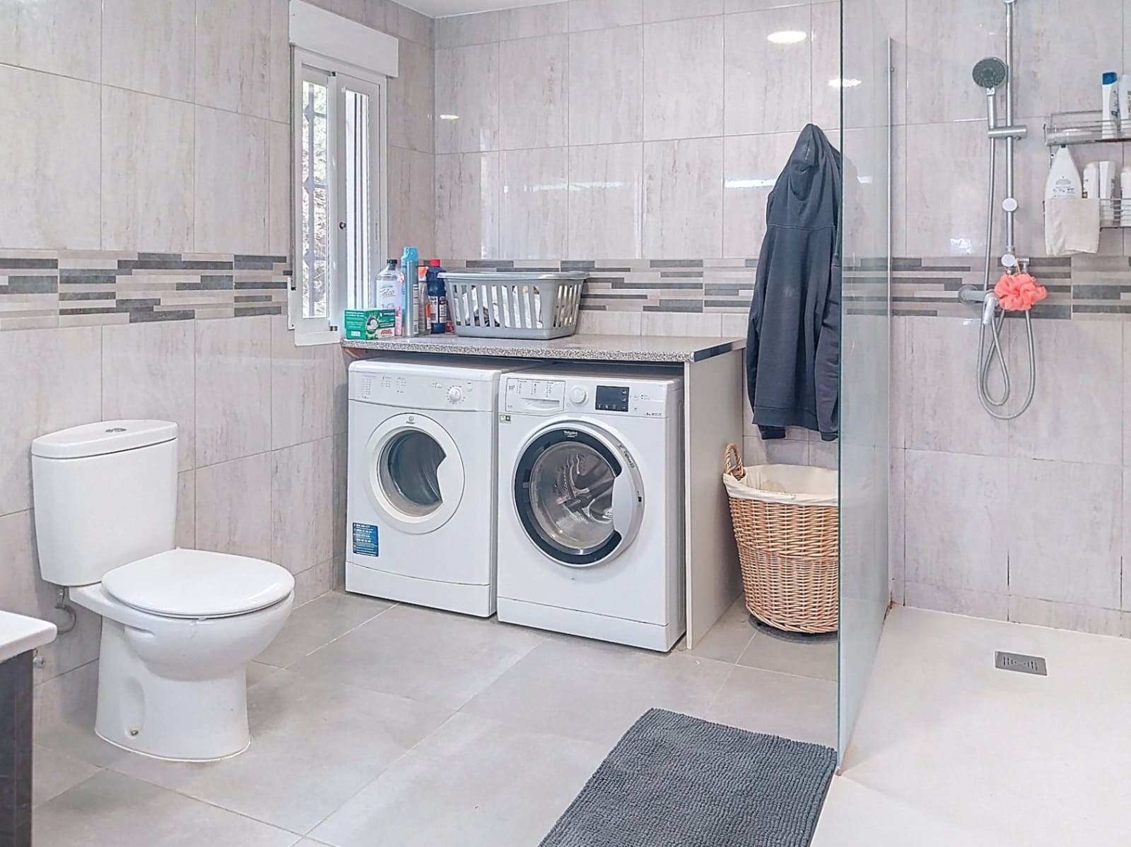 5 Zimmer Villa zu verkaufen in La Nucia mit Pool Garage - 525.000 € (Ref: 9740457)