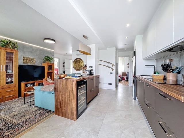 3 soveværelse Lejlighed til salg i Albir, Alfaz del Pi / L'Alfàs del Pi med swimmingpool - € 410.000 (Ref: 9740458)