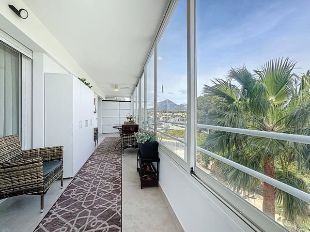 3 soveværelse Lejlighed til salg i Albir, Alfaz del Pi / L'Alfàs del Pi med swimmingpool - € 410.000 (Ref: 9740458)