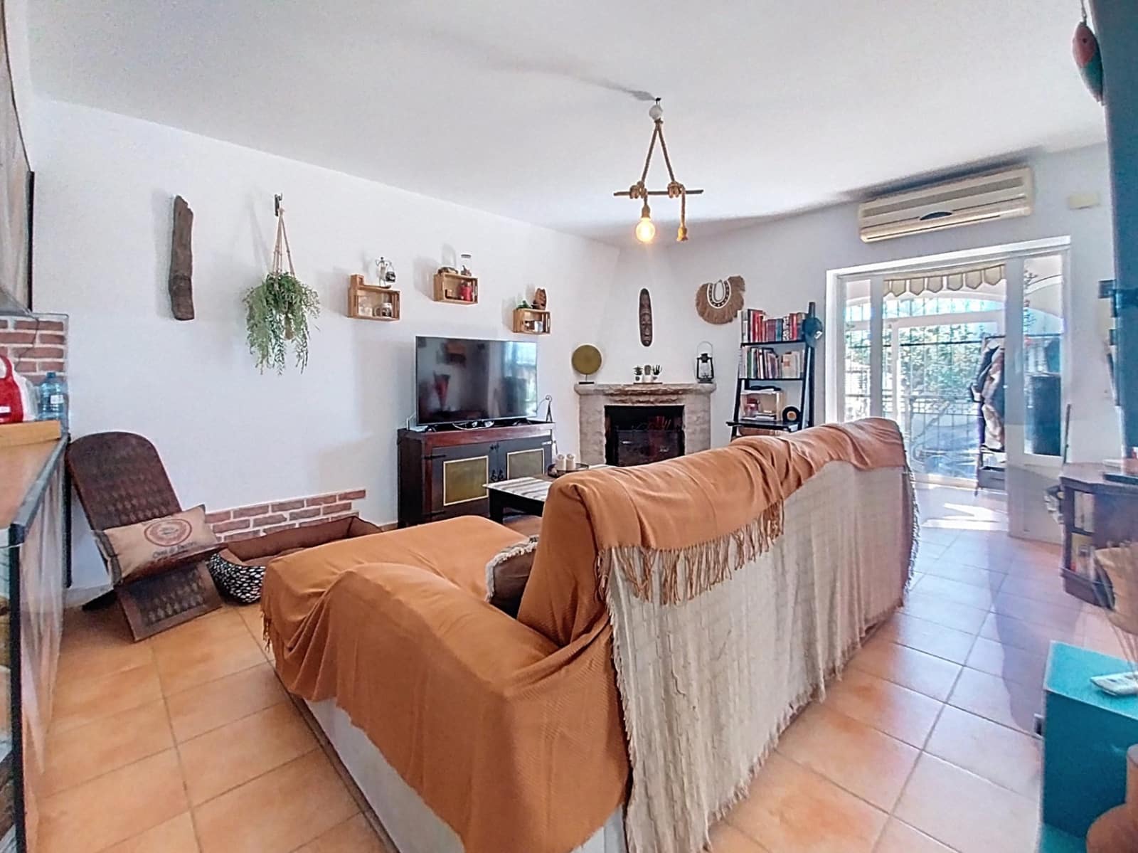 3 slaapkamer Halfvrijstaande villa te koop in Alfaz del Pi / L'Alfas del Pi met zwembad garage - € 359.000 (Ref: 9756648)