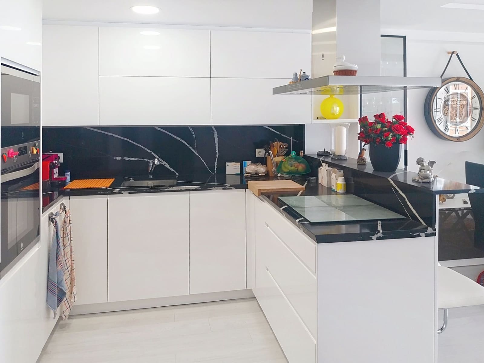 2 bedroom Apartment for sale in Altea with garage - € 385,000 (Ref: 9757597)