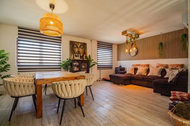 6 slaapkamer Villa te huur in Pueblo - Urbanizaciones, Alfaz del Pi / L'Alfàs del Pi met zwembad garage - € 2.800 (Ref: 9766820)