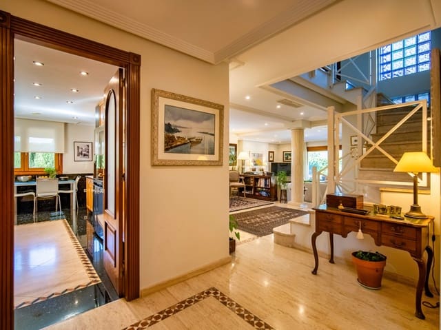 5 soverom Villa til salgs i Albir, Alfaz del Pi / L'Alfàs del Pi med svømmebasseng garasje - € 1 100 000 (Ref: 9766821)