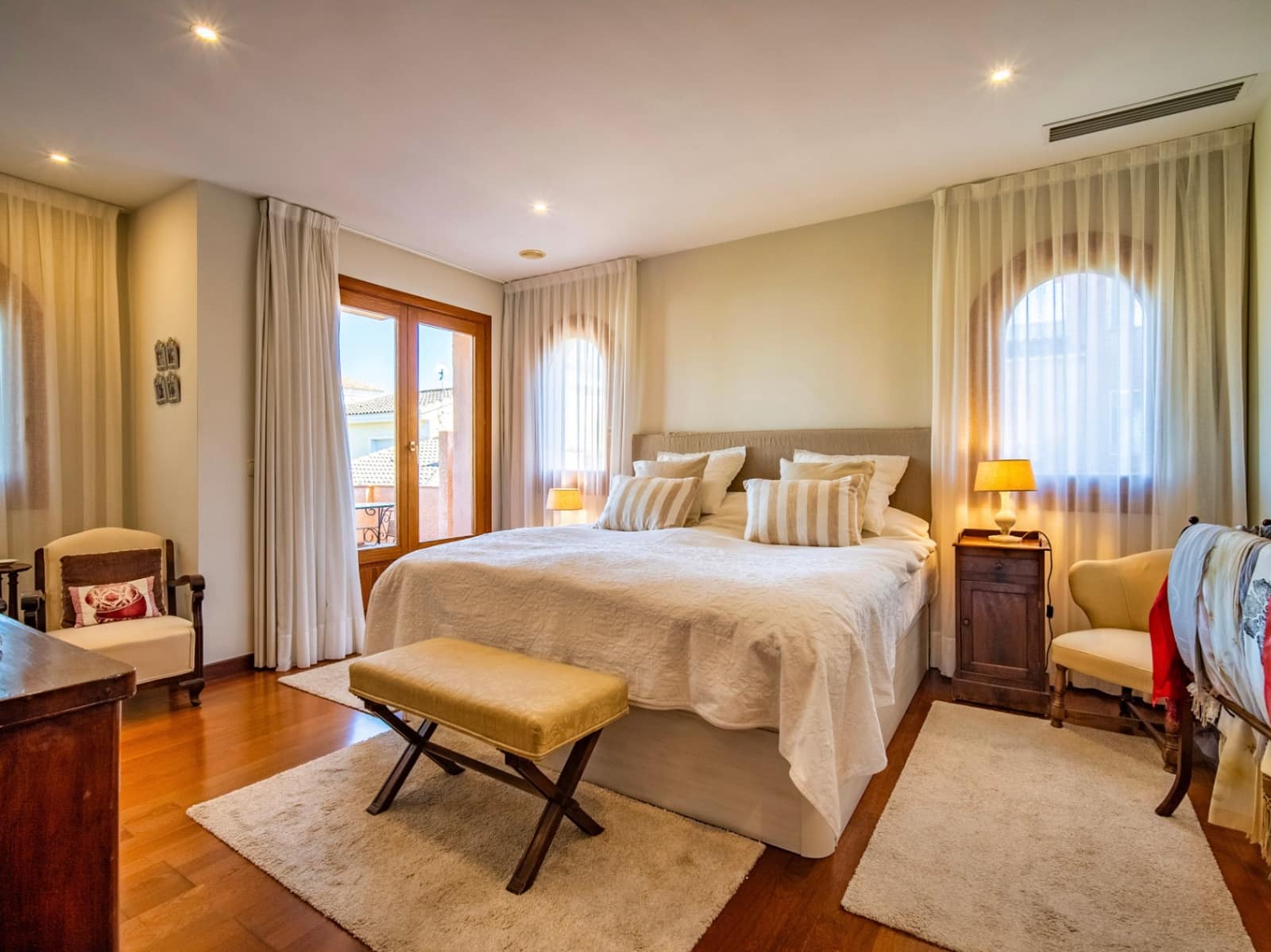 5 soverom Villa til salgs i Albir med svømmebasseng garasje - € 1 100 000 (Ref: 9766821)