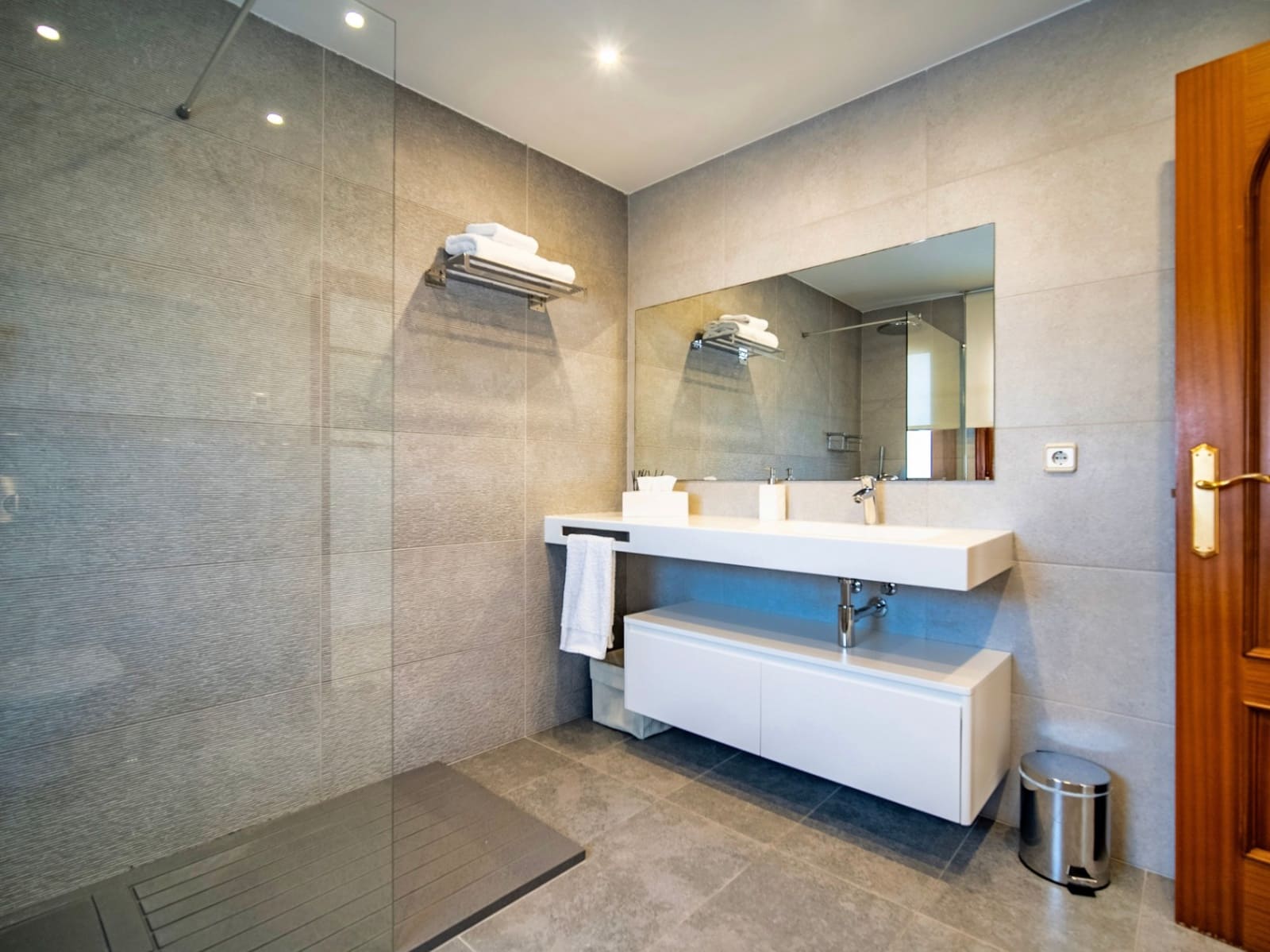 5 soverom Villa til salgs i Albir med svømmebasseng garasje - € 1 100 000 (Ref: 9766821)