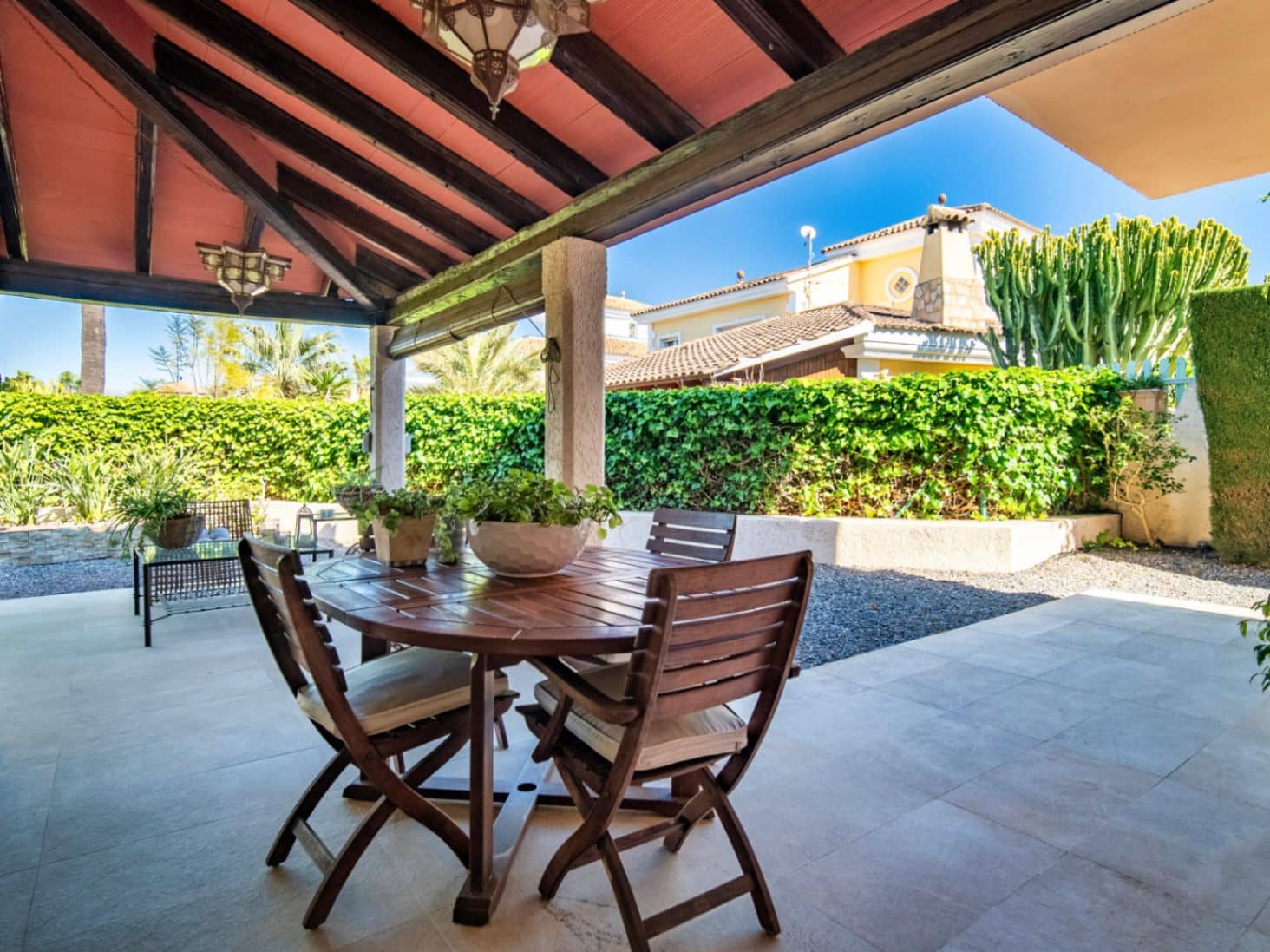 5 soverom Villa til salgs i Albir med svømmebasseng garasje - € 1 100 000 (Ref: 9766821)