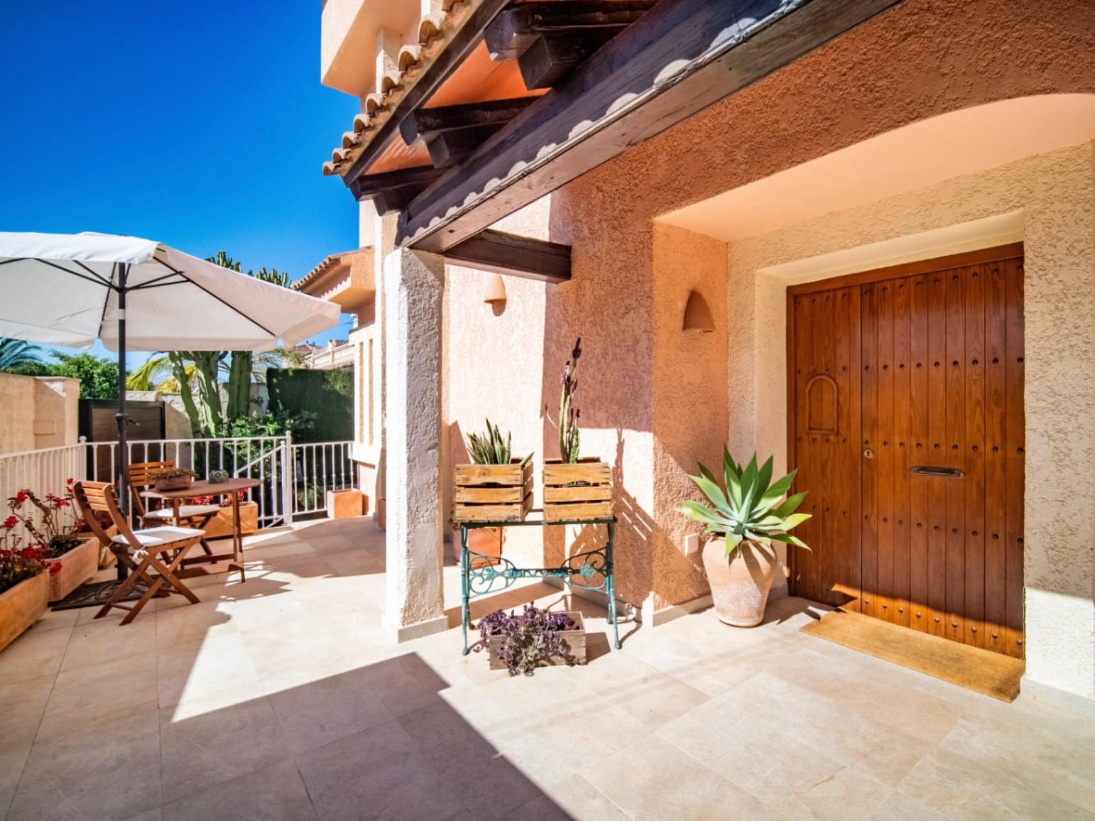 5 soverom Villa til salgs i Albir med svømmebasseng garasje - € 1 100 000 (Ref: 9766821)