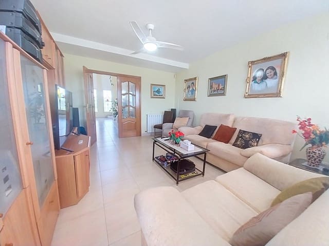 6 makuuhuone Huvila myytävänä paikassa Levante Alto, Benidorm mukana uima-altaan 
autotalli - 1 635 000 € (Ref: 9777235)