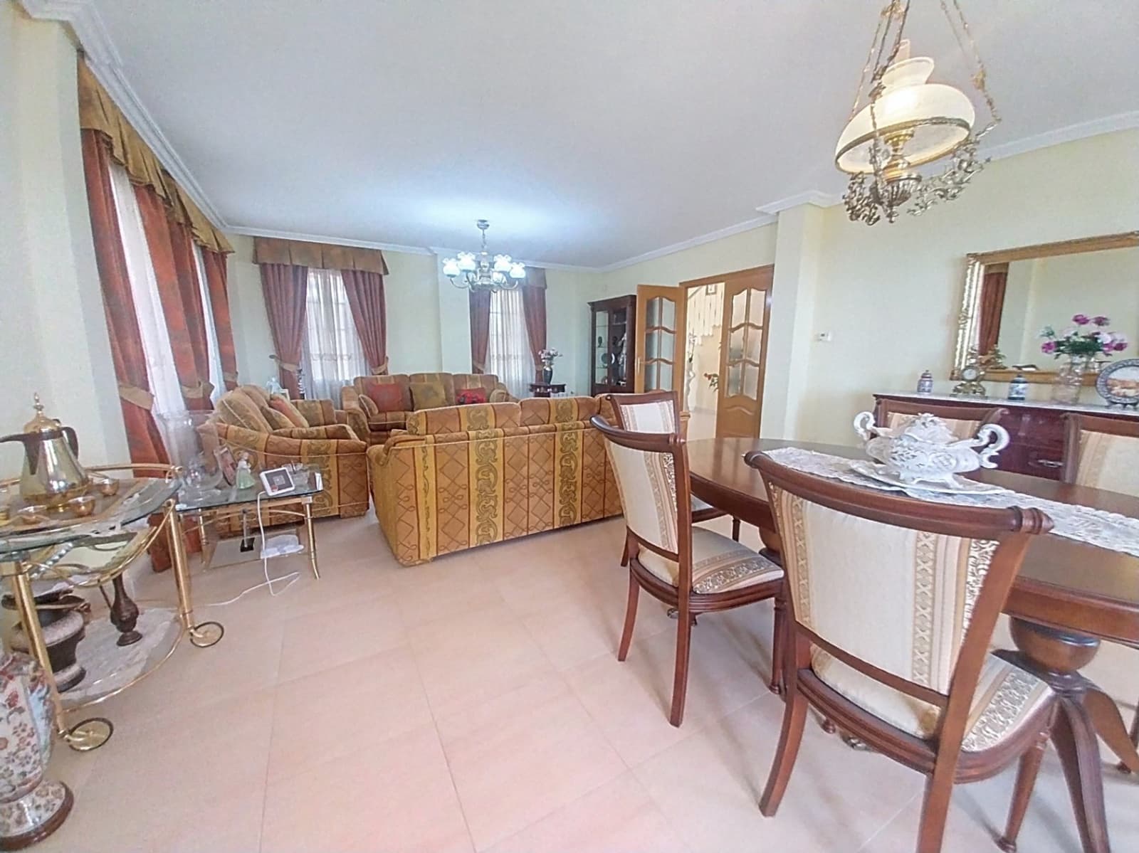 6 makuuhuone Huvila myytävänä paikassa Benidorm mukana uima-altaan 
autotalli - 1 635 000 € (Ref: 9777235)